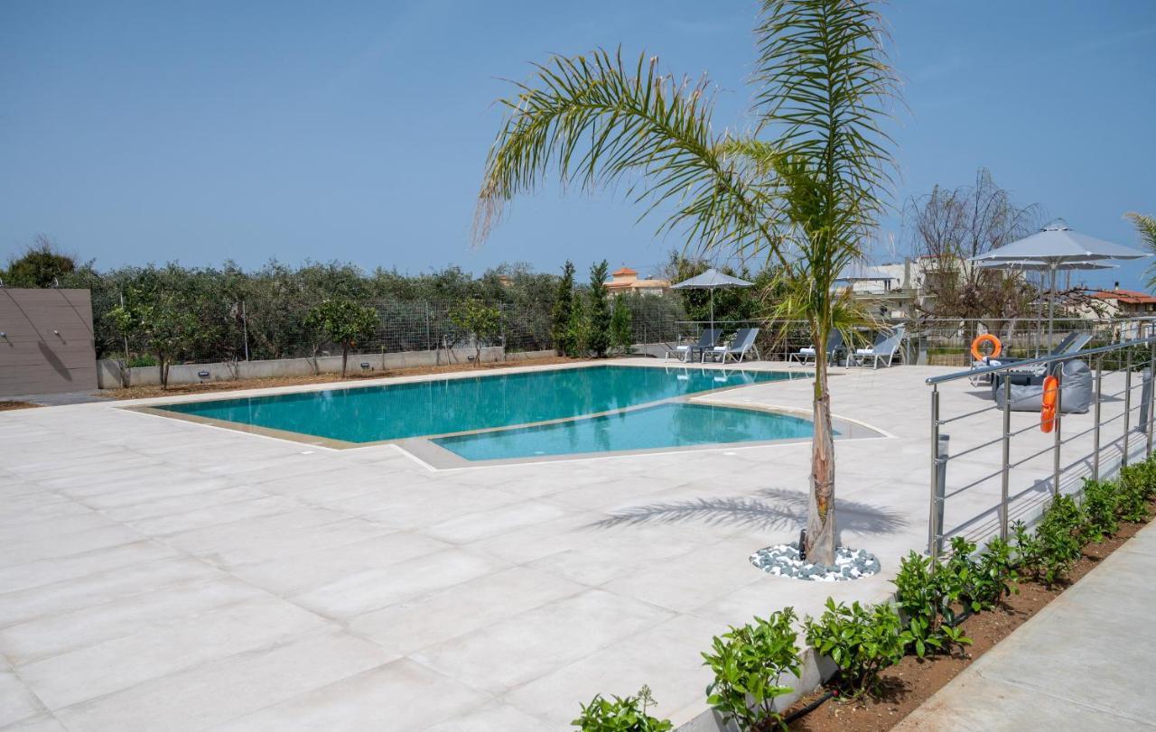Destino Luxury Apts Rethymno  ภายนอก รูปภาพ